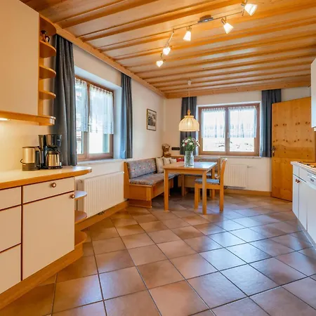 Haus Kitzblick Holiday home Kaprun